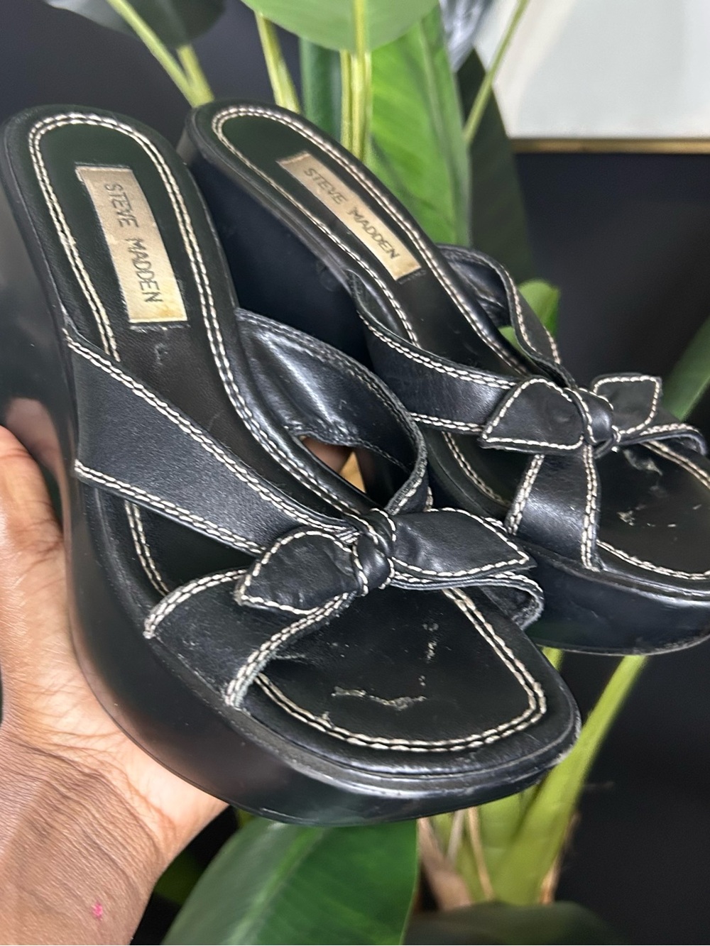 Y2K 2000s Steve Madden Black Knot-Front Platform Wedge Mules